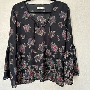 Abercrombie & Fitch Shirt Womens XS Lightweight Flowy Boho Floral Blouse